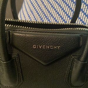 Givenchy Antigona Bag Black